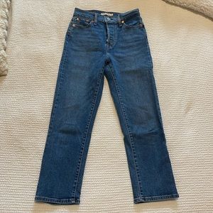 Levi’s high rise wedgie straight dark wash jeans